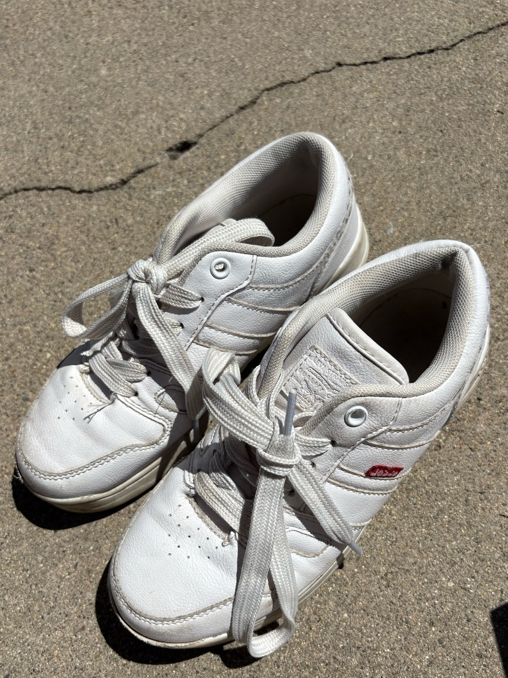 Kids White Levi’s Casual Leather Sneakers - 2Y